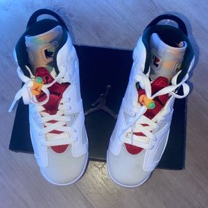 Air Jordan Retro 6's